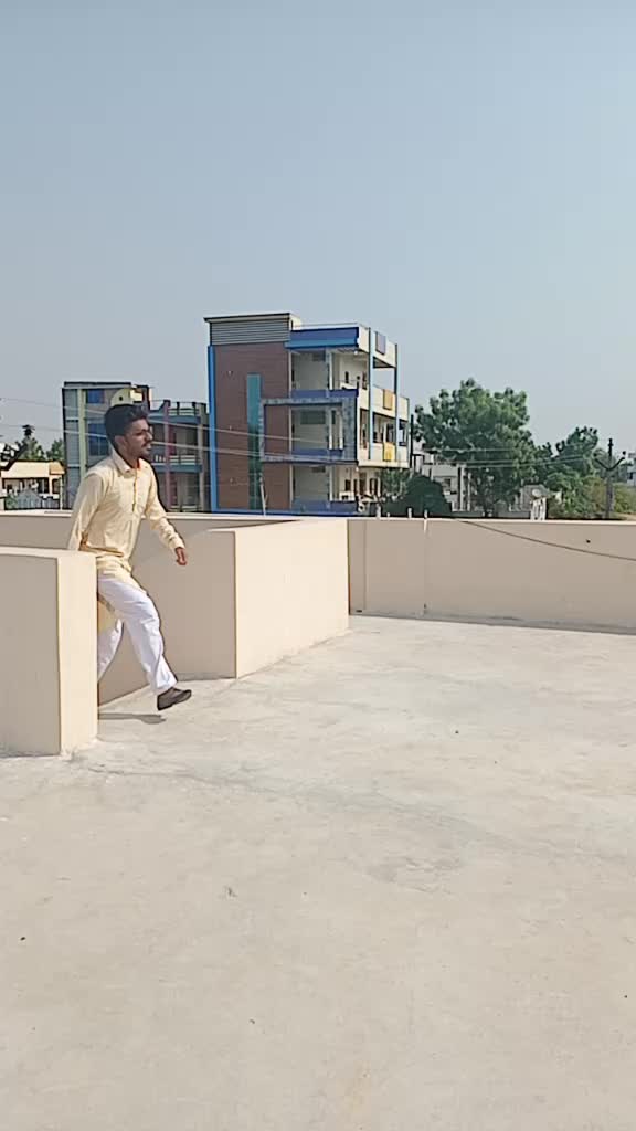 @Ishqbaaz Younus