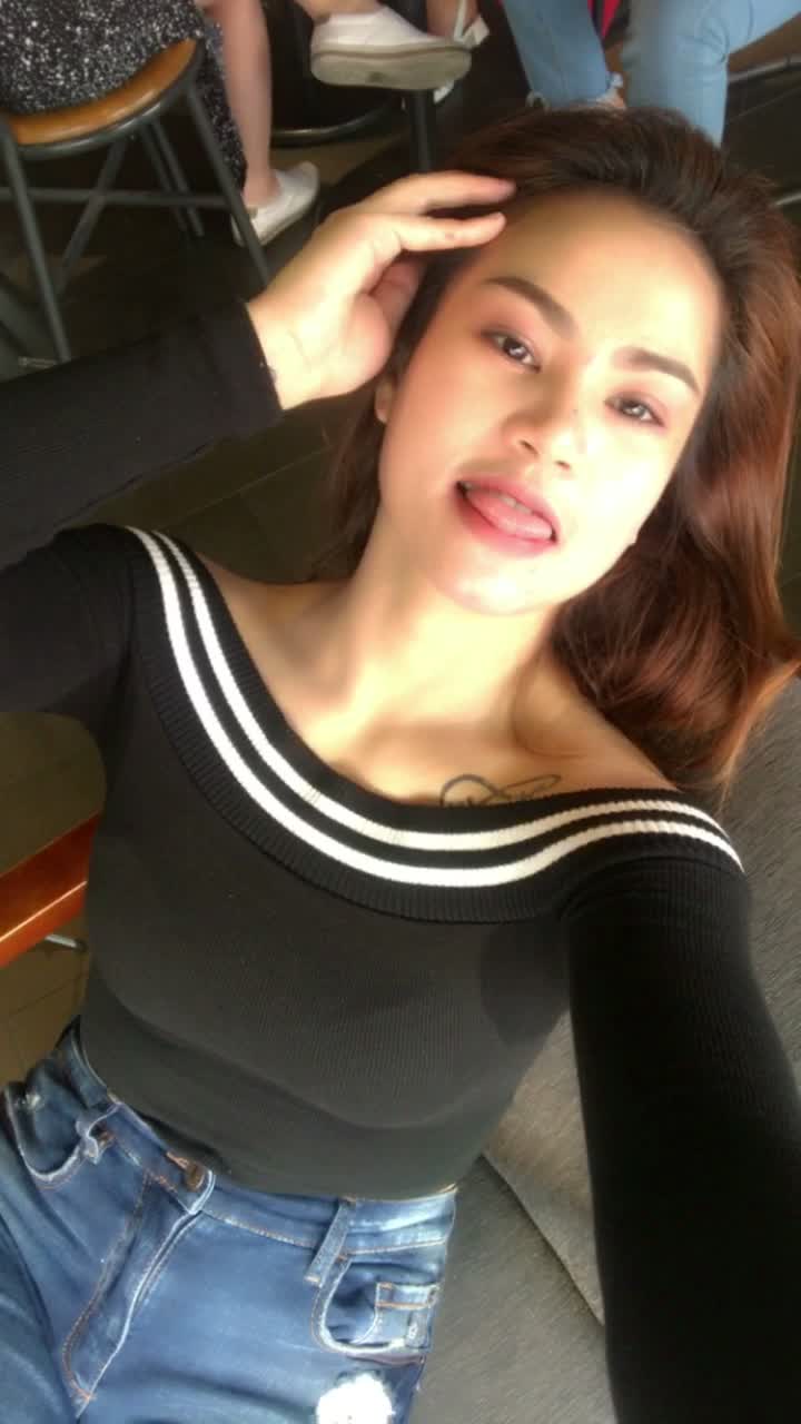 @Mel Deleña