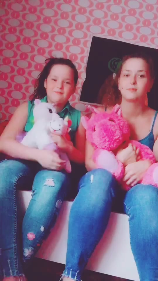 @🦄 Laura 🦄
