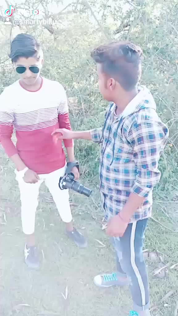 @SabKa TiMe AyeGa_😎