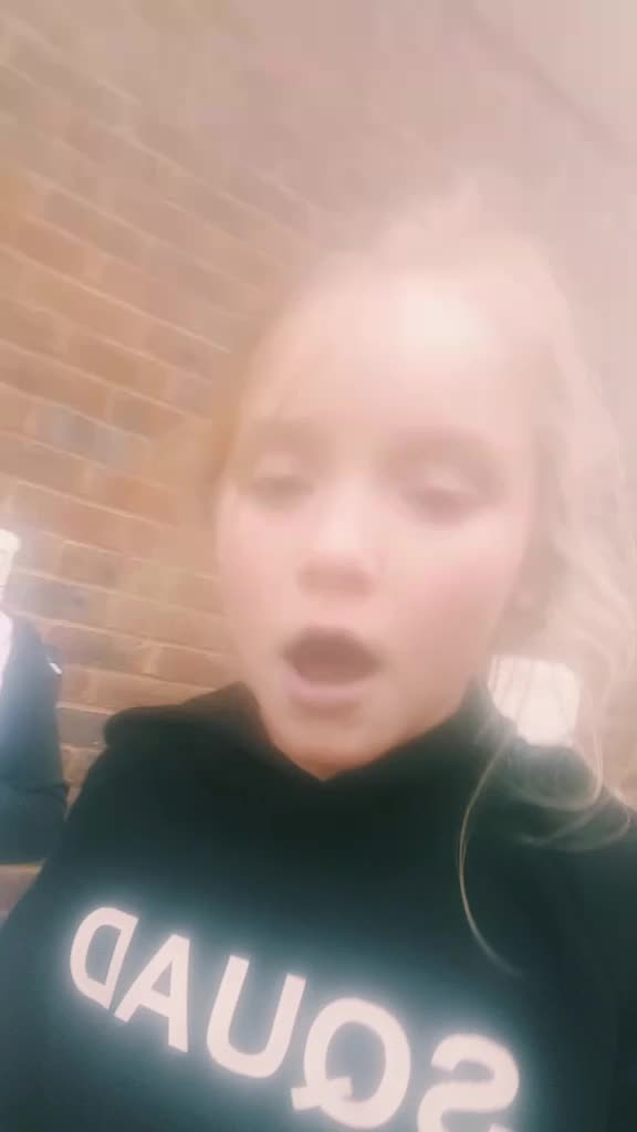 @Yazmin-ann Roberts