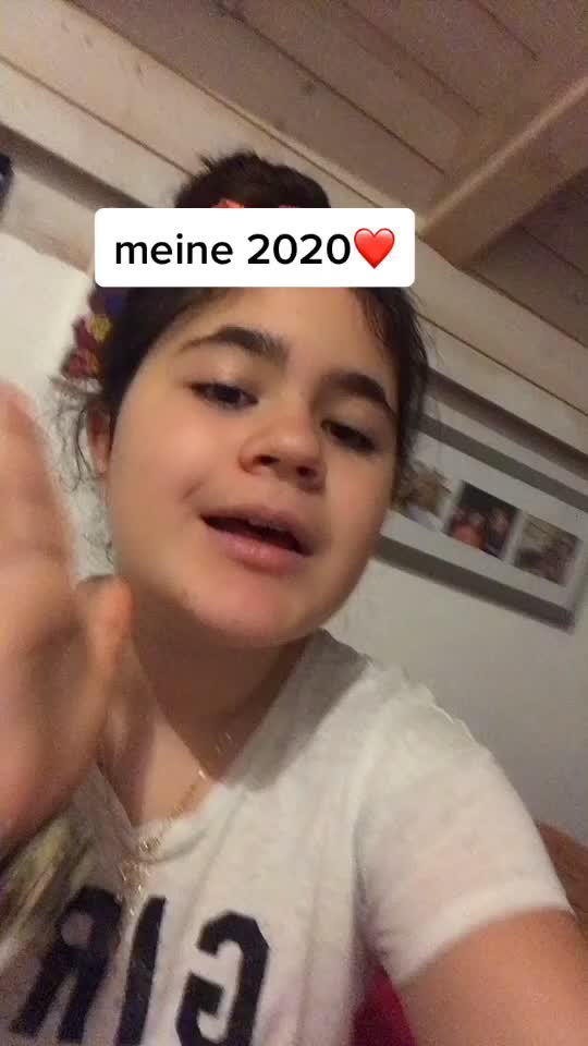 @Lara🤪