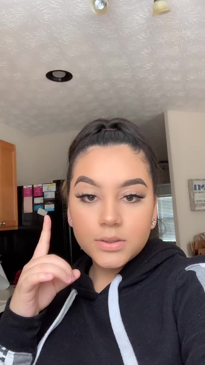 @Sarah Llaverias💸