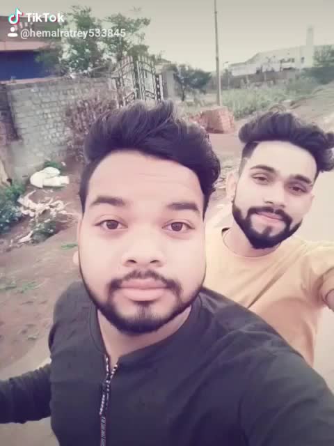 @🎻 hemal ratrey