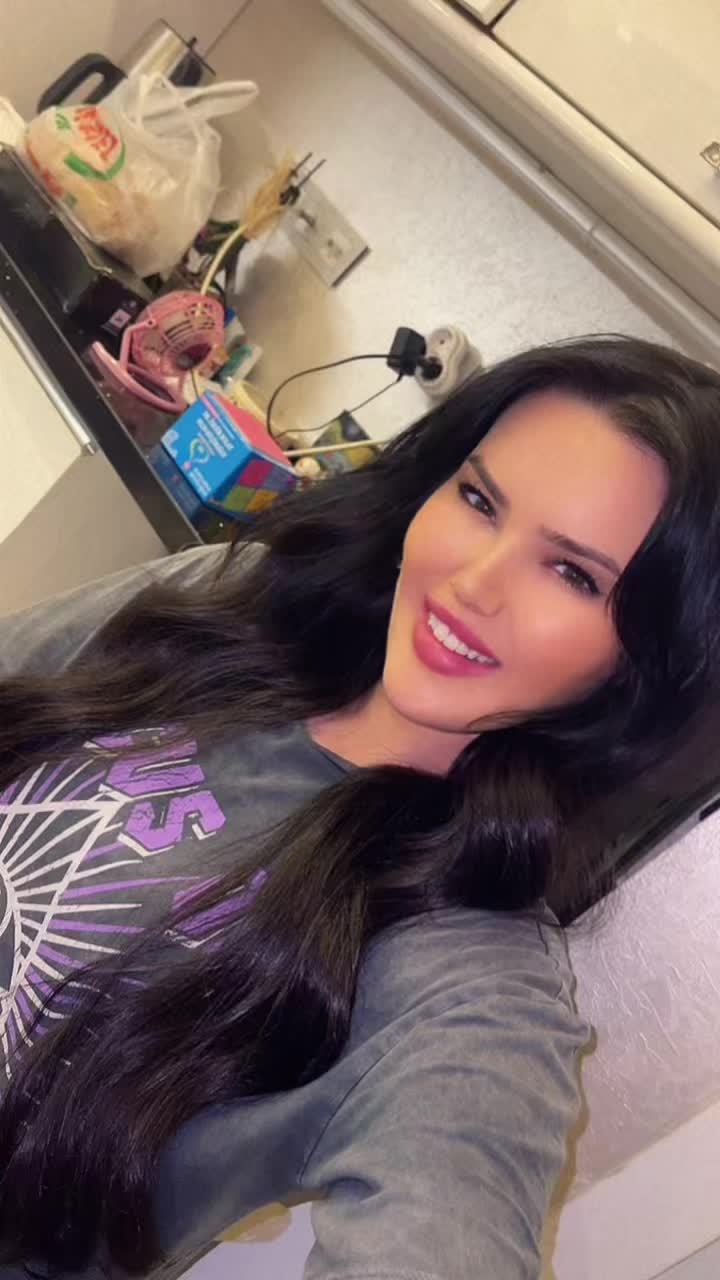 @Sinem &Ccedil;elebi