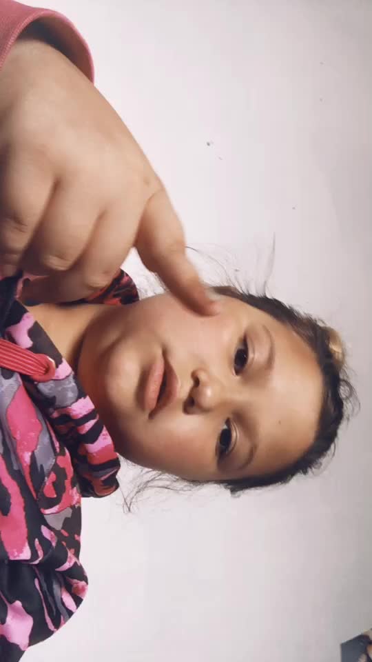 @MANIXZYO/little sis