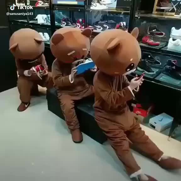 @Nikki