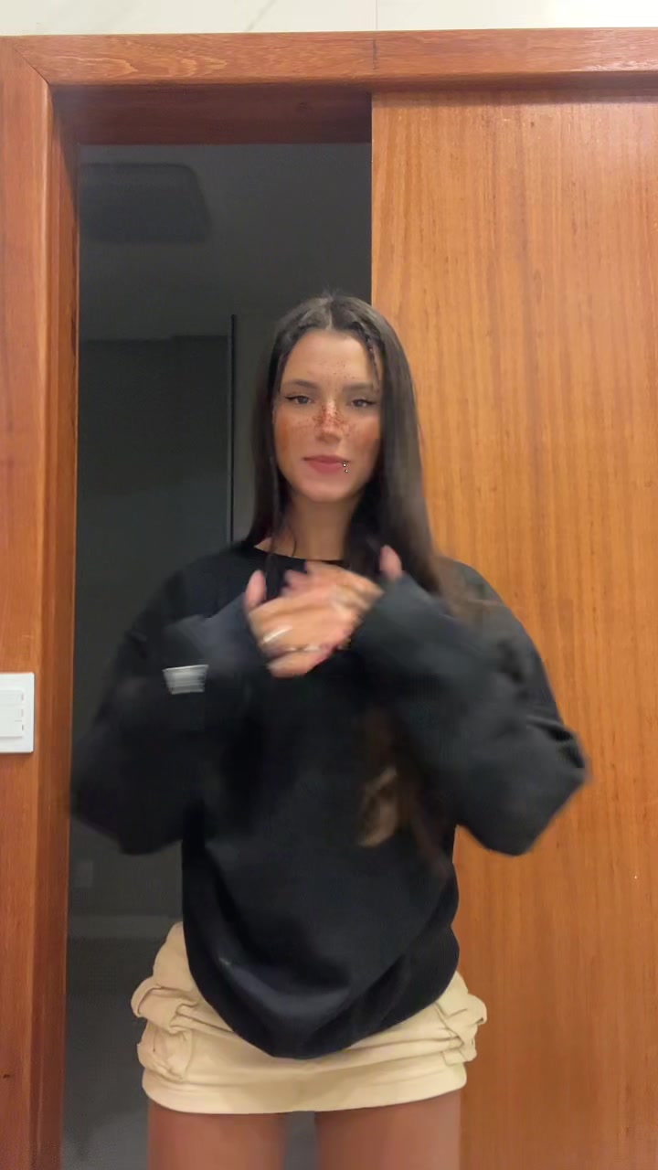 @isabellaguaitolini