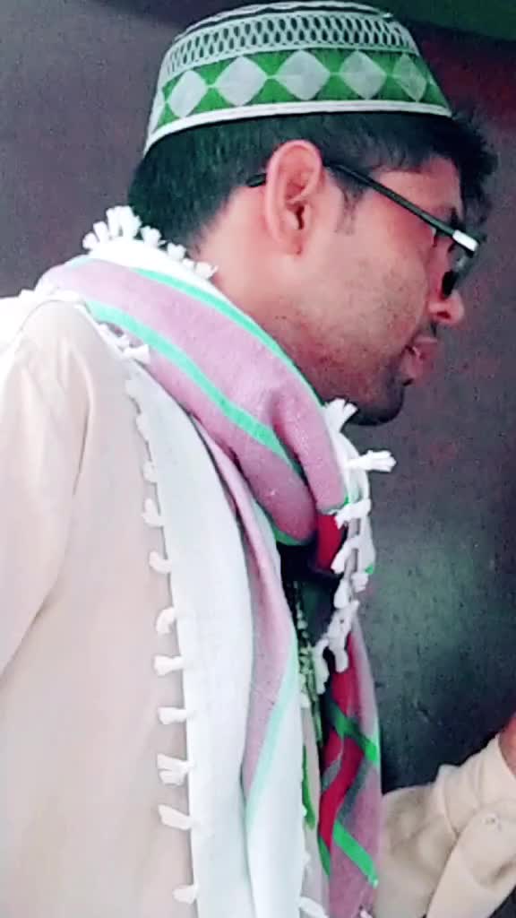 @Gulaam Waris