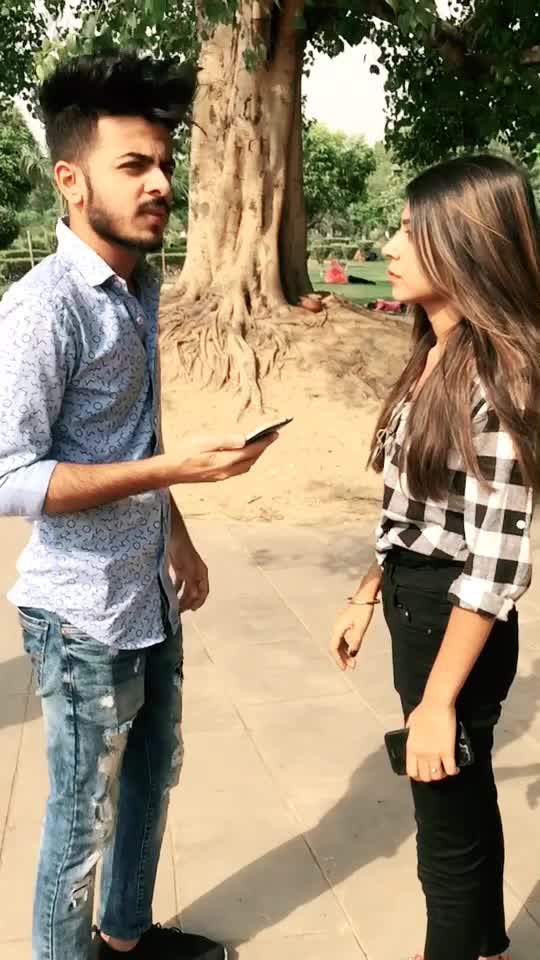 @AAYUSHI🎈