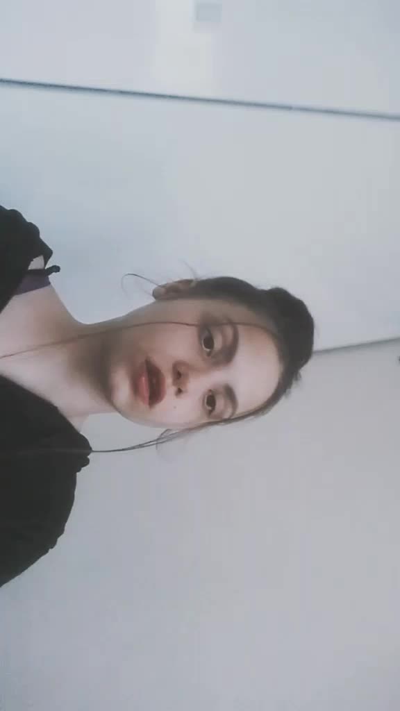 @Queen💣🔥