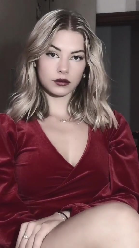 @Fleur Dupont