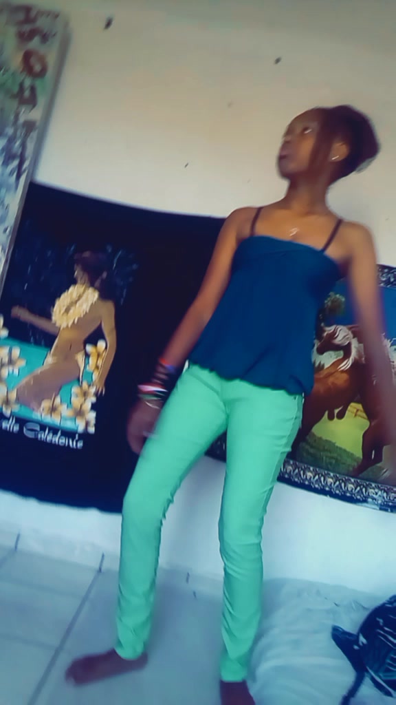 @YeLyAh