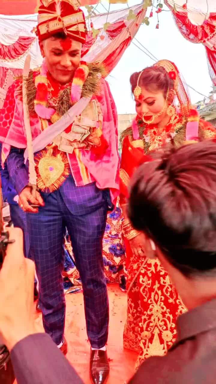 @🕉️Tharuni Nami🕉️