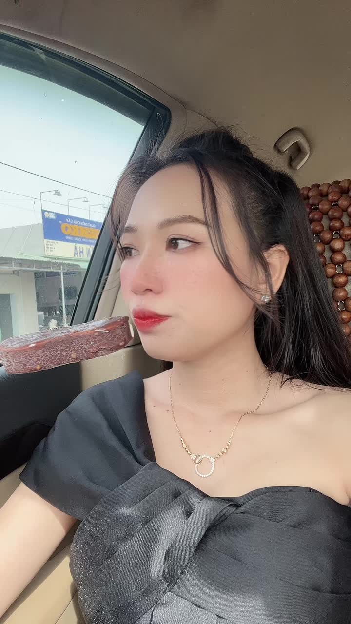 @Xuân Trang