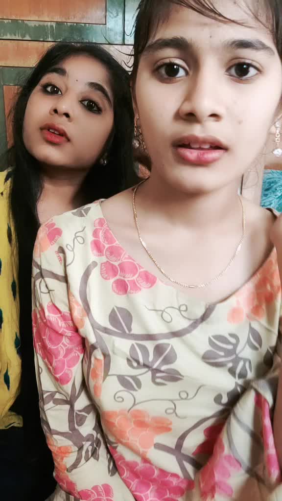@smrithika-venni❤🖤