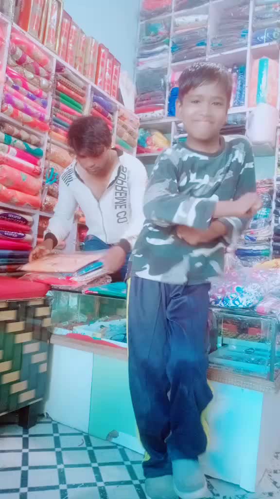 @user06705848497