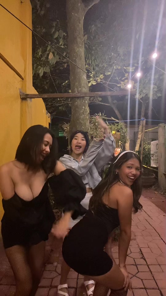 @Relina