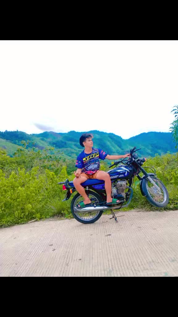 @KUYA KUYS003