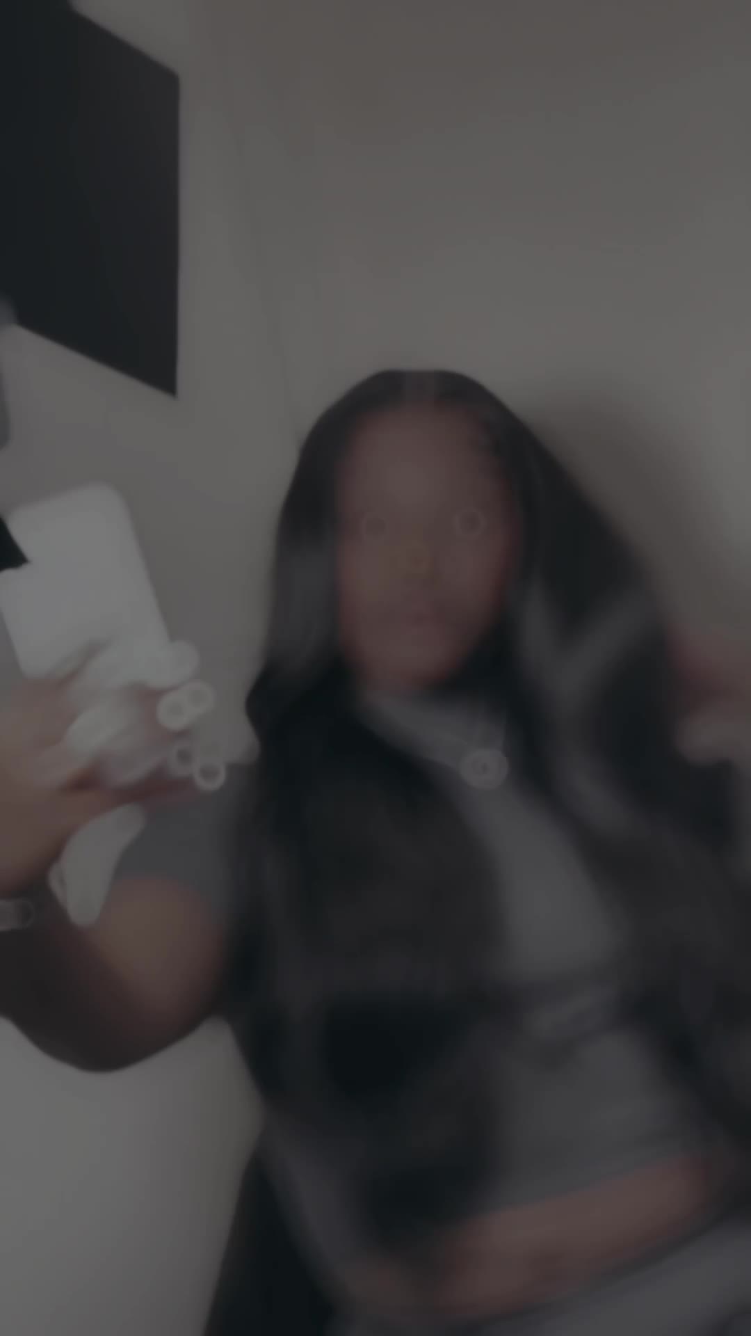 @damz_lola