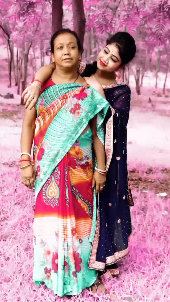 @💥💥Mishti Priya💥💥