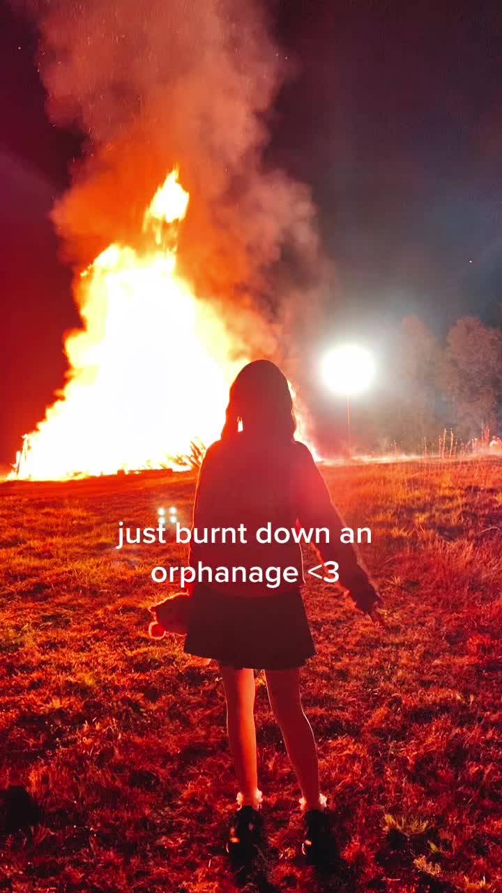 @𝜮𝜼𝜶 ₍^. .^₎⟆