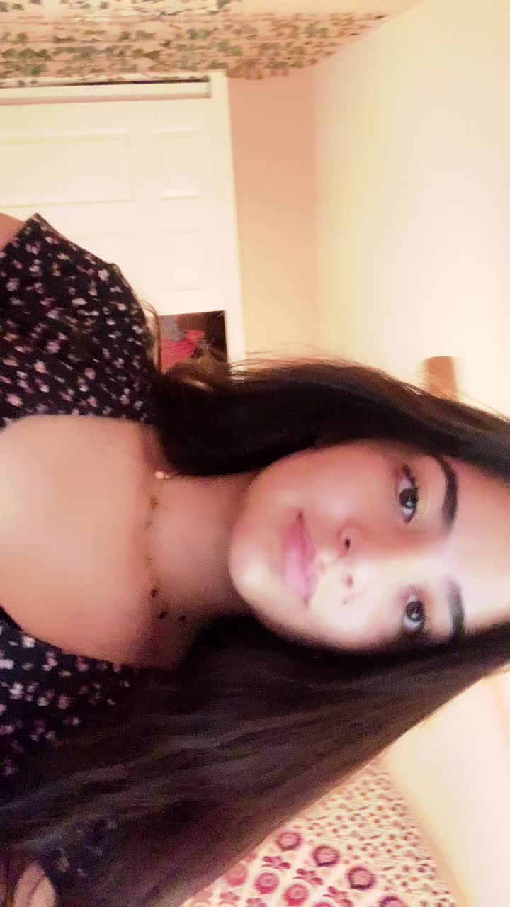 @<33🎭