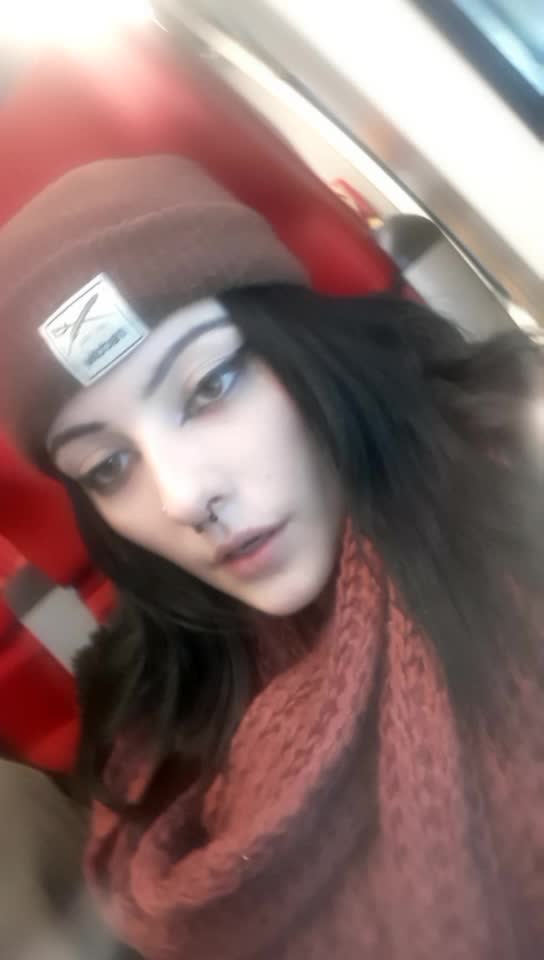 @ᗩᑎᘜI🍄