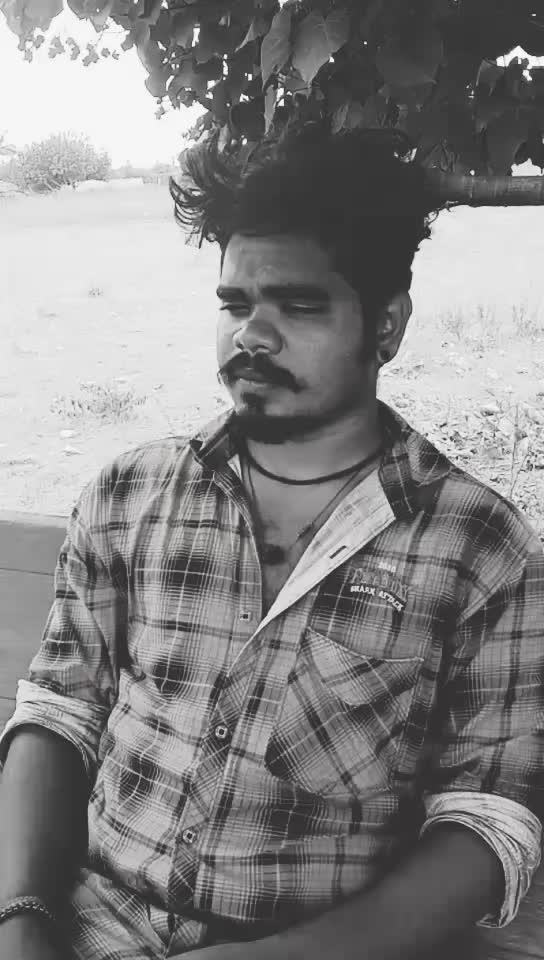 @Dhanush vel