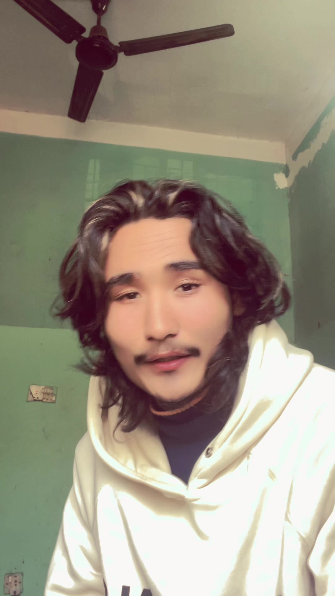 @️RoHiT 🧿💗