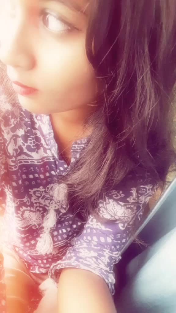@ananyasti 😘😘