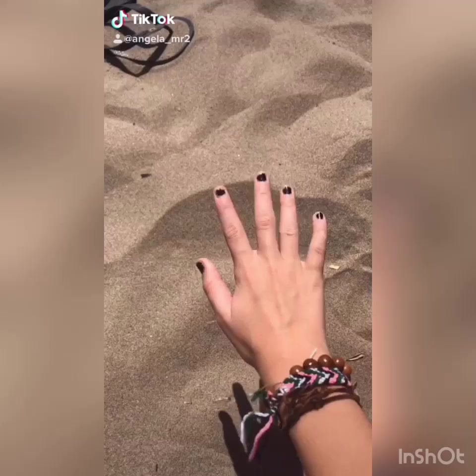 @Hello🥵