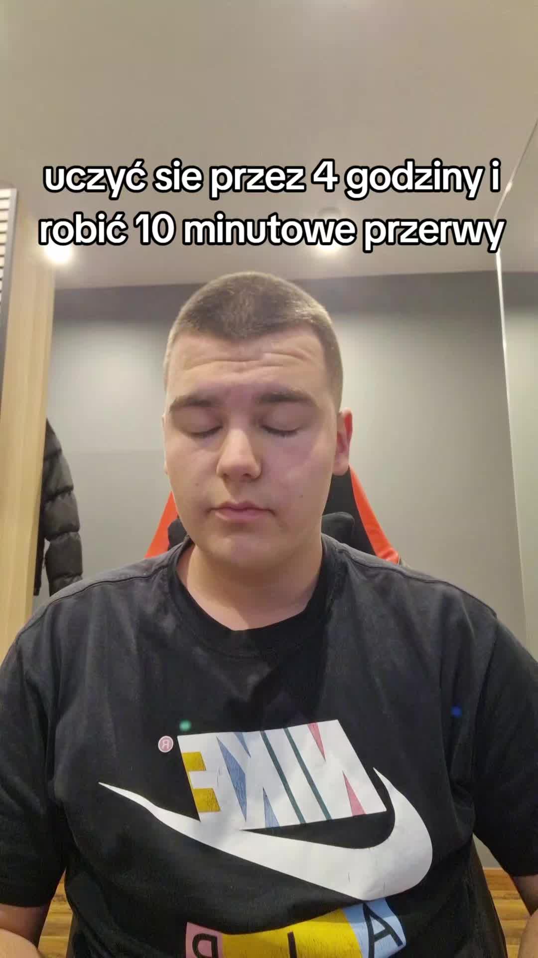 @co tu robisz przystojniaku