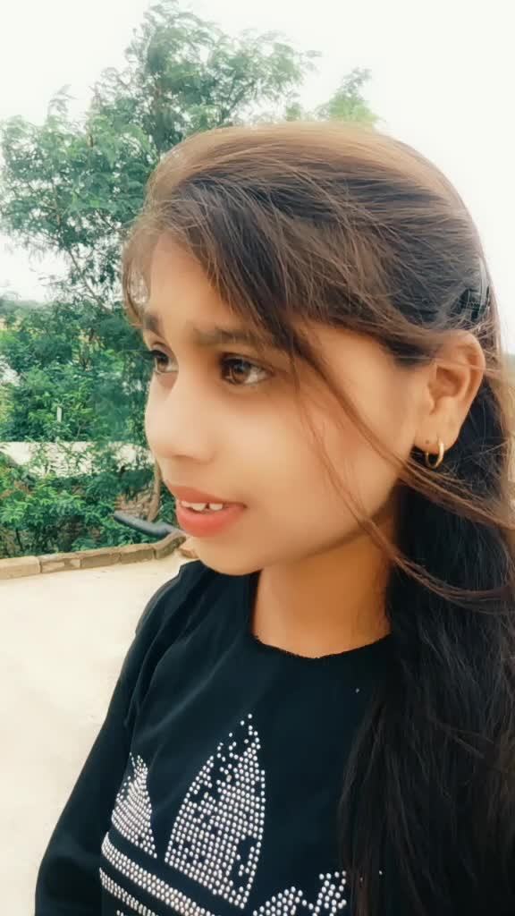 @💞lovely lahari 💞