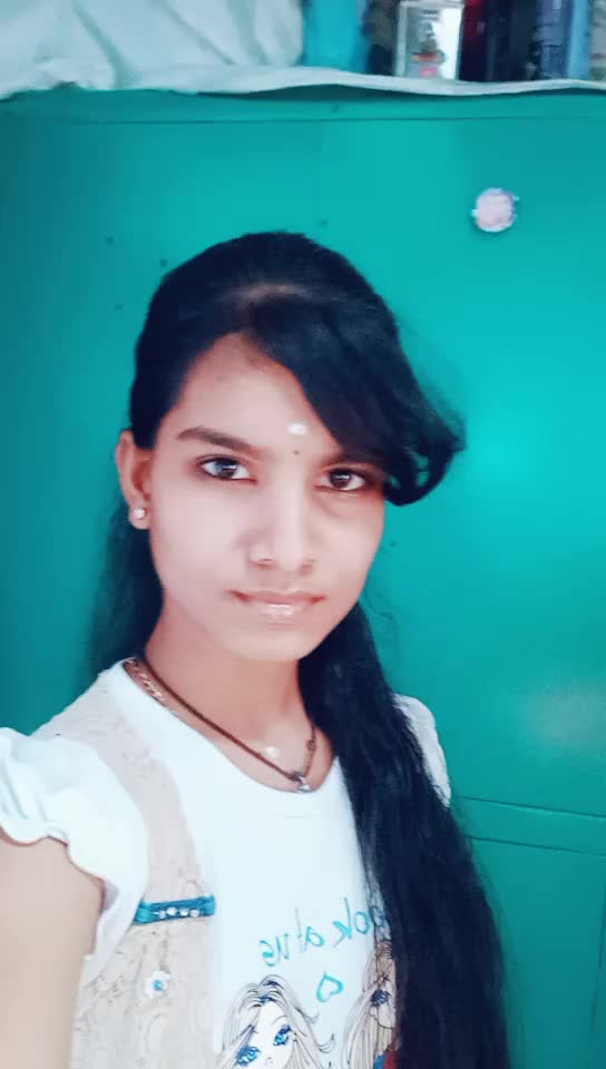 @bantrothu ramya pour