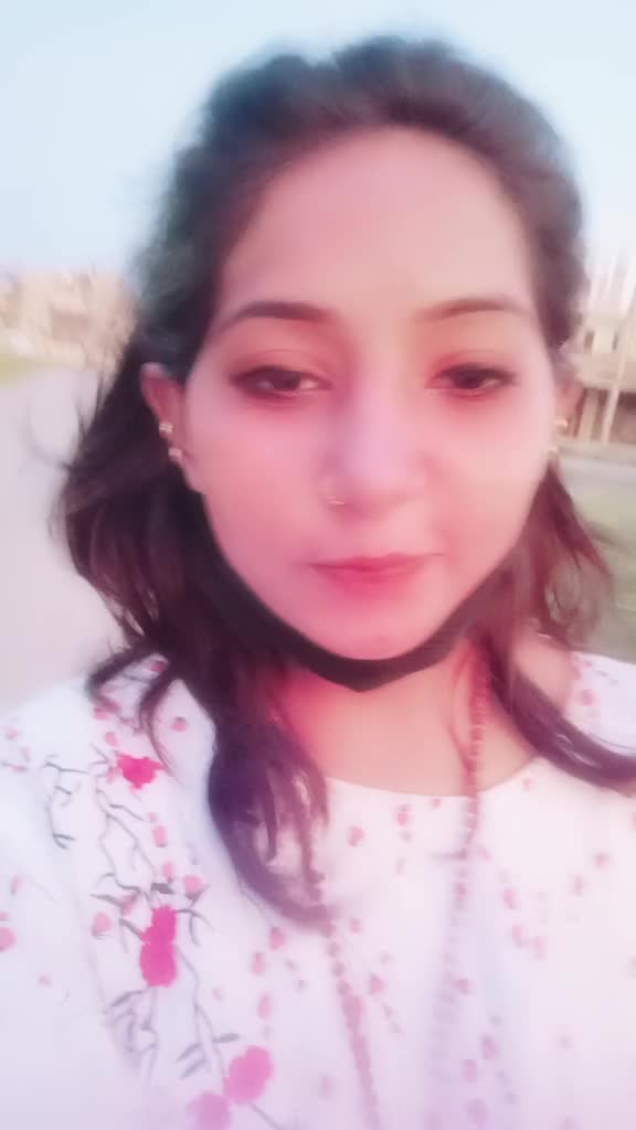 @papa..ki...ladli...😘😘😘😘😘?