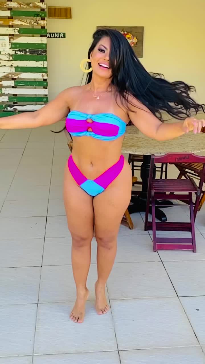@Paulinha abelha