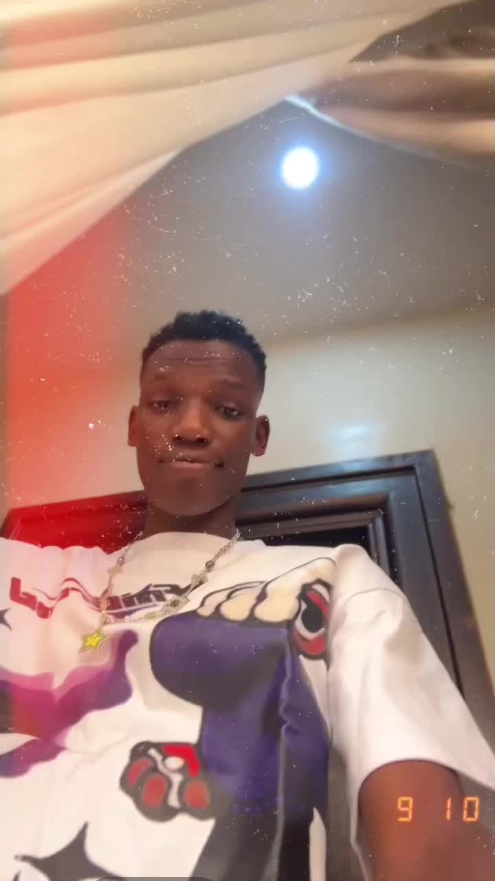 @𝕆𝔹𝔸 👑
