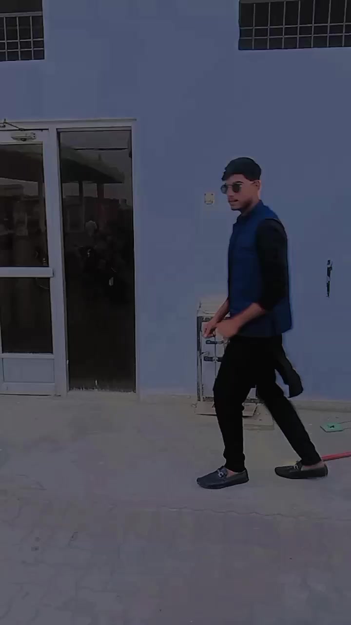 @𝓘𝓽'𝓼 𝓶𝓮 𝔃𝓾𝓫𝓲💸