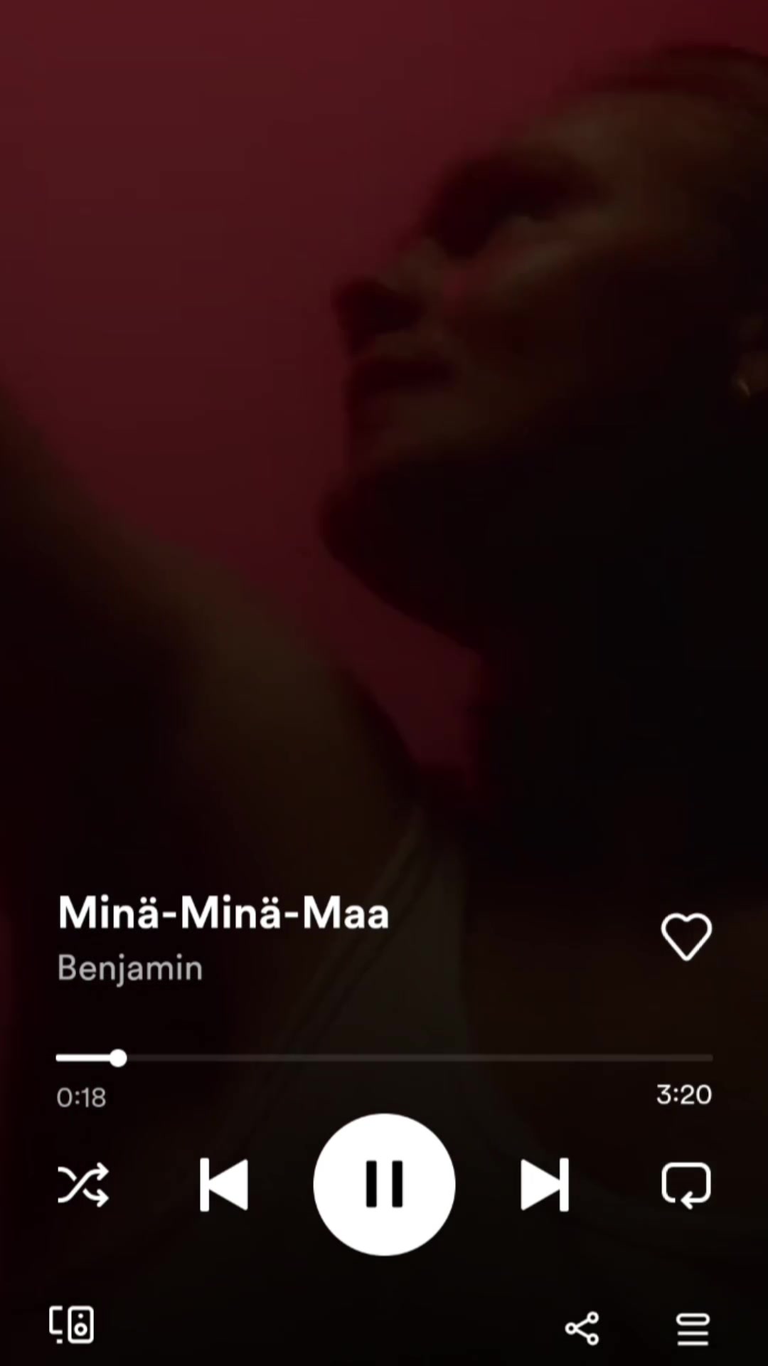 @🎧