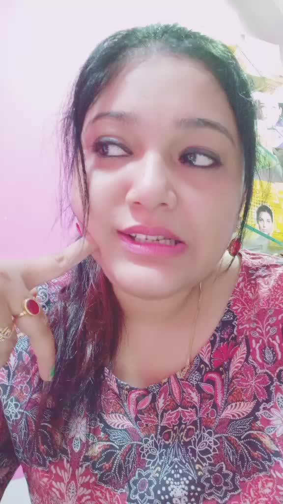 @Rakhirakhi_592-