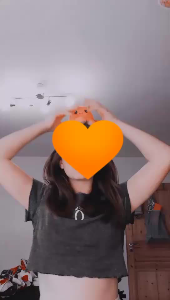 @<3