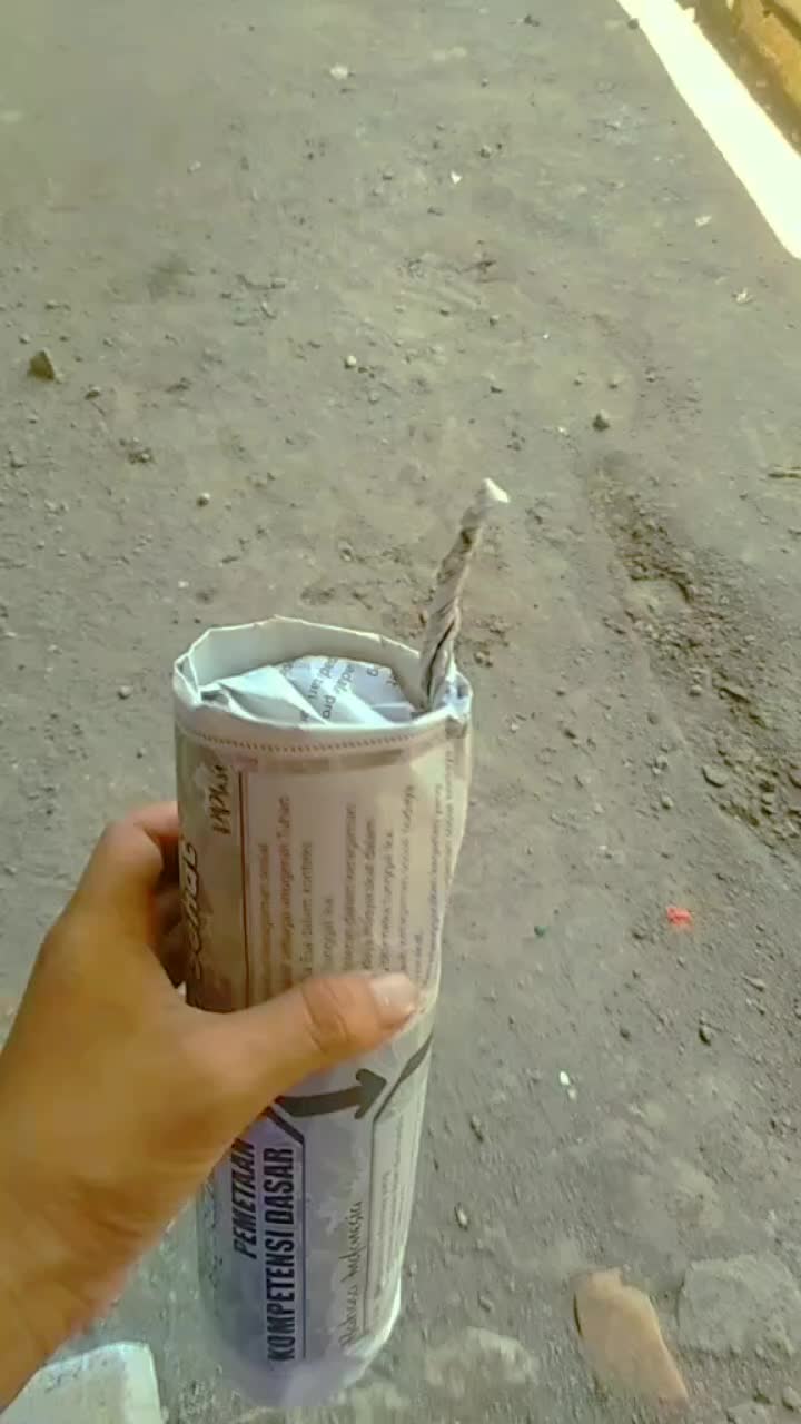 @T h i k o s tontong