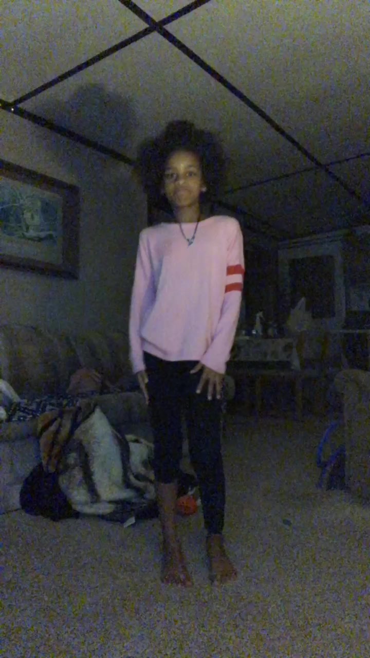 @Naveya Merrill