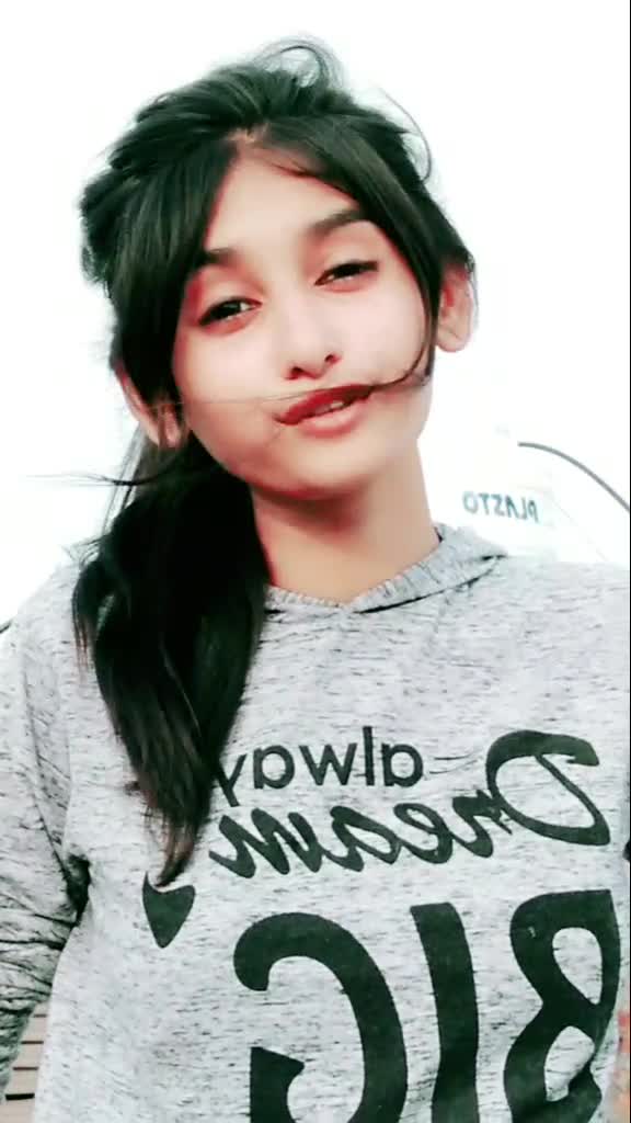 @Nikkie ๐ค