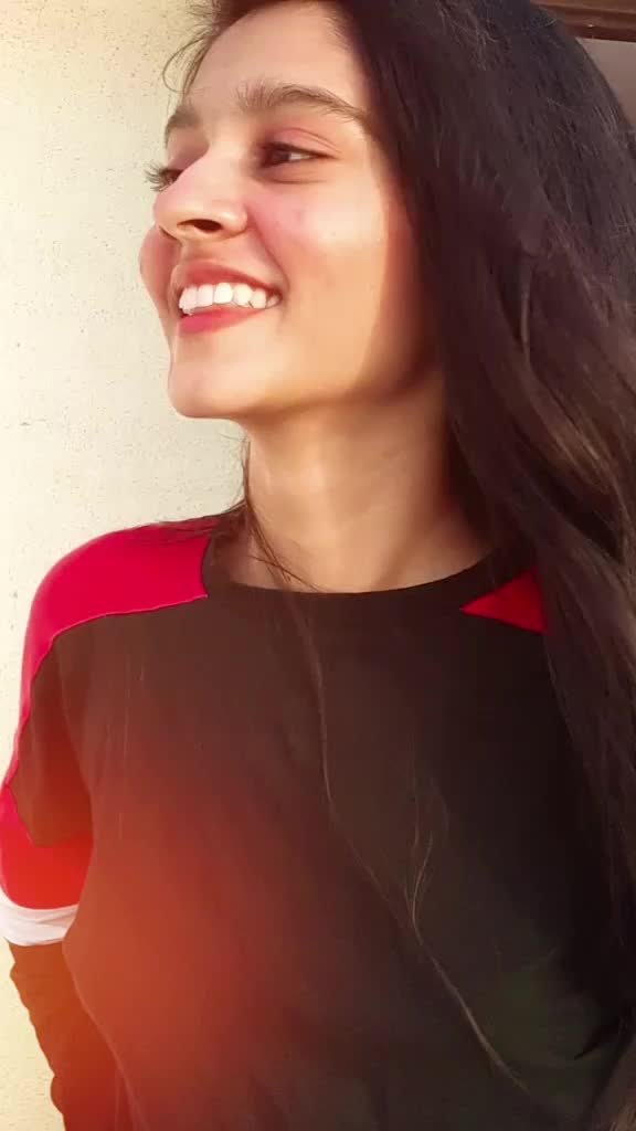 @vidhi acharya๐