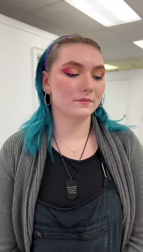 @bellasbeautyacademy