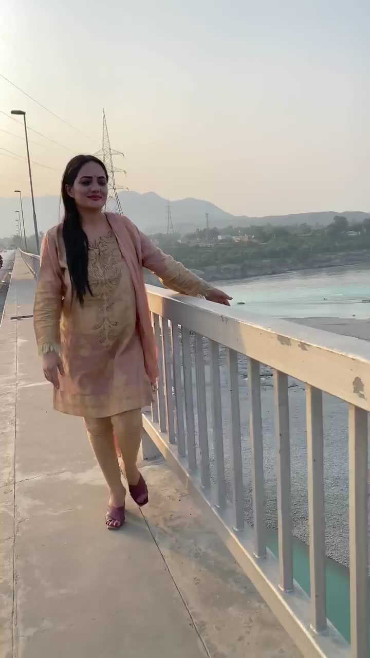 @nayabmalik98