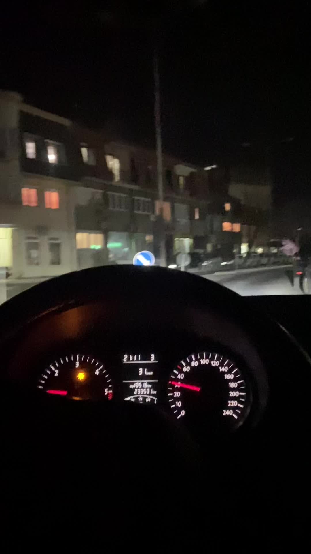 @LJ