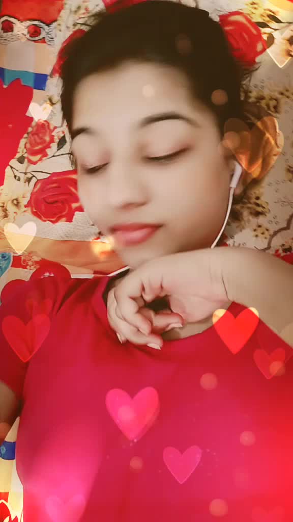 @CuteSmileyDeepika😍
